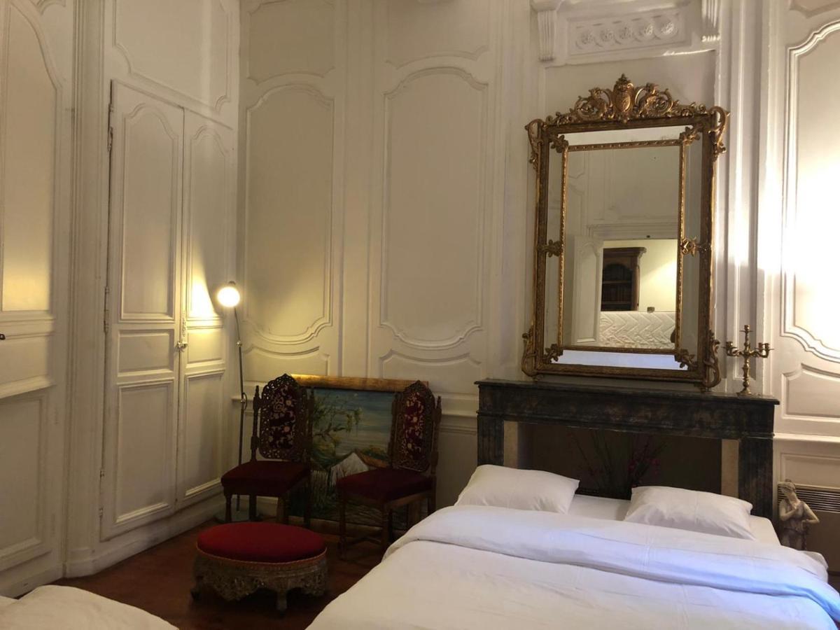 Cosy Appartement In Old City Center Bordéus Exterior foto