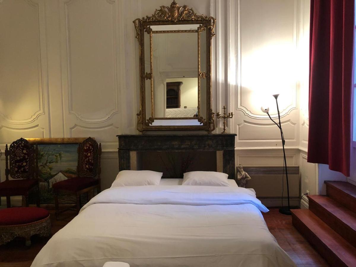 Cosy Appartement In Old City Center Bordéus Exterior foto